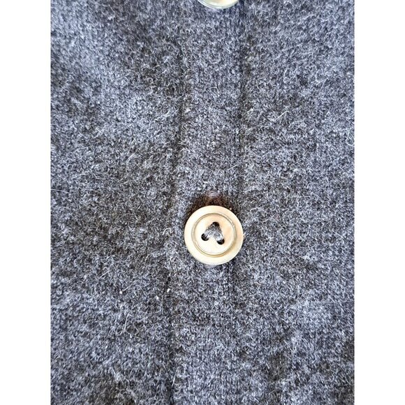 Vince Womens 100% Cashmere Gray Button-Front Sleeveless Vest Pockets Size M Nice - Picture 4 of 9